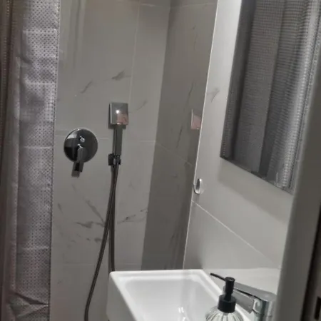 Ellis-suites 2 Kavala * Nea Peramos (Macedonia)